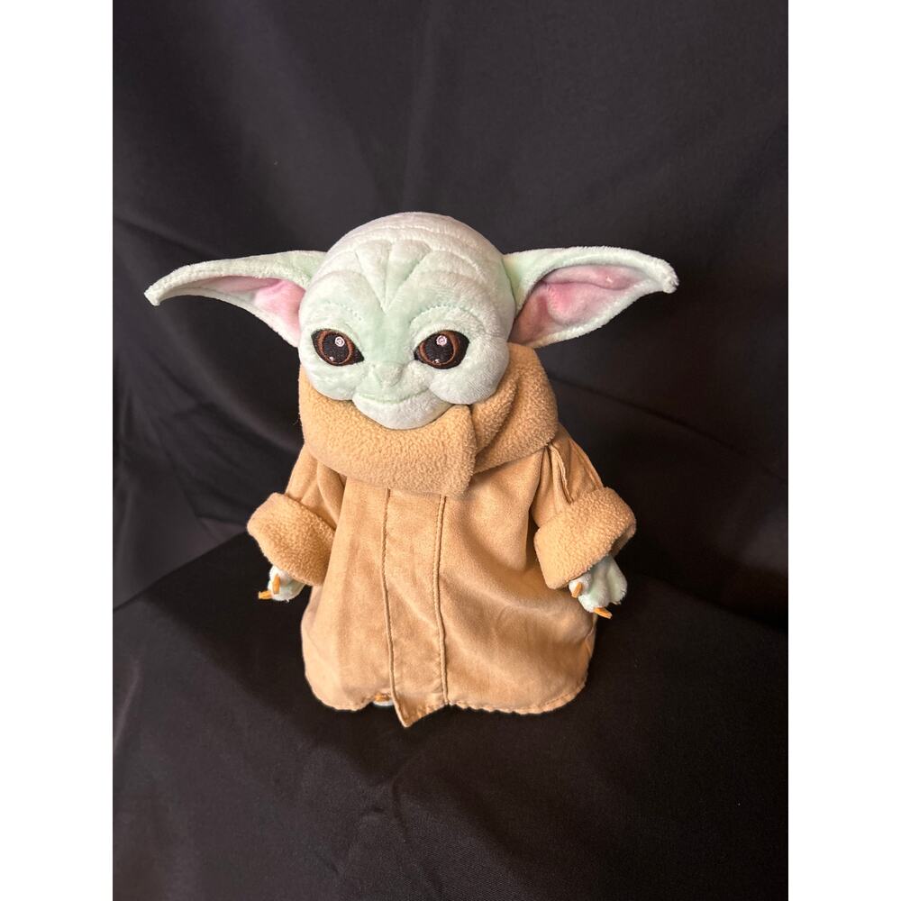 Disney Star Wars Grogu (The Mandalorian)  10" Plush Toy No Hangtag